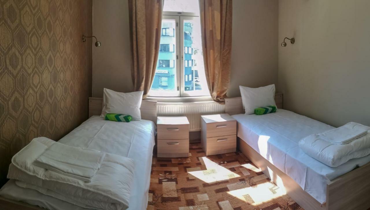 Villa Kadriorg Hostel Tallinn Extérieur photo